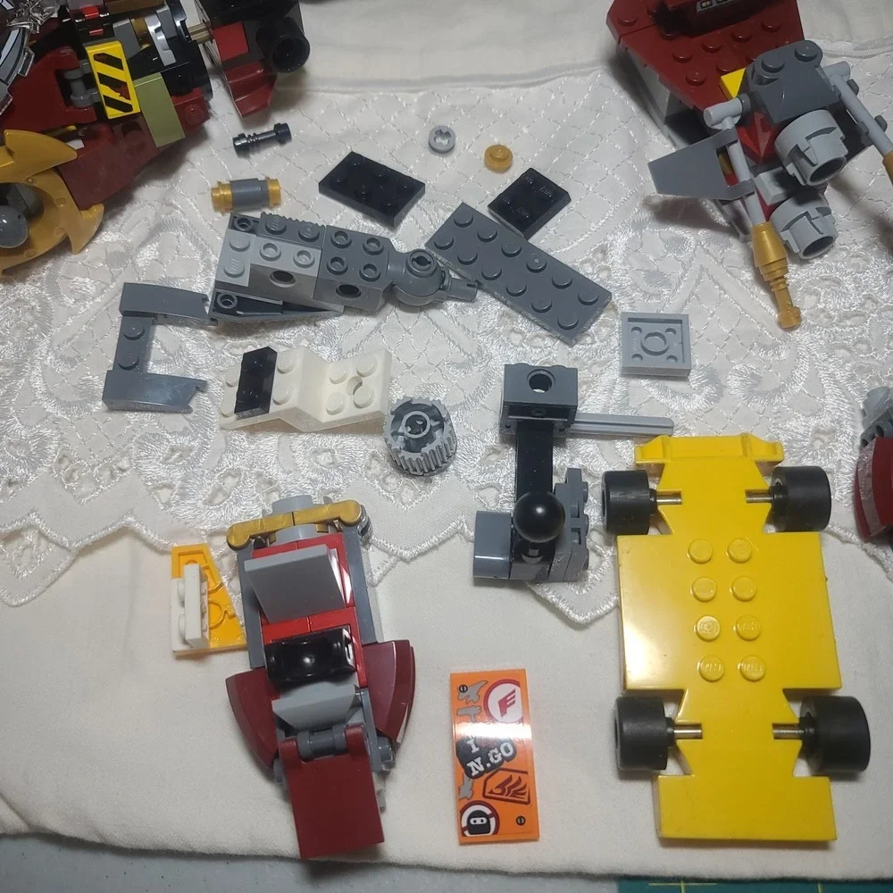 Lego Lot Unfinished Incomplete Ninjago Star War Cobb Speeder B2EMO Droid Technic - Picture 3 of 6